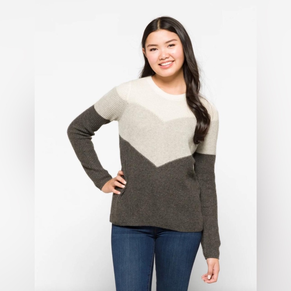 Design History - Carrie Zipper Back Sweater